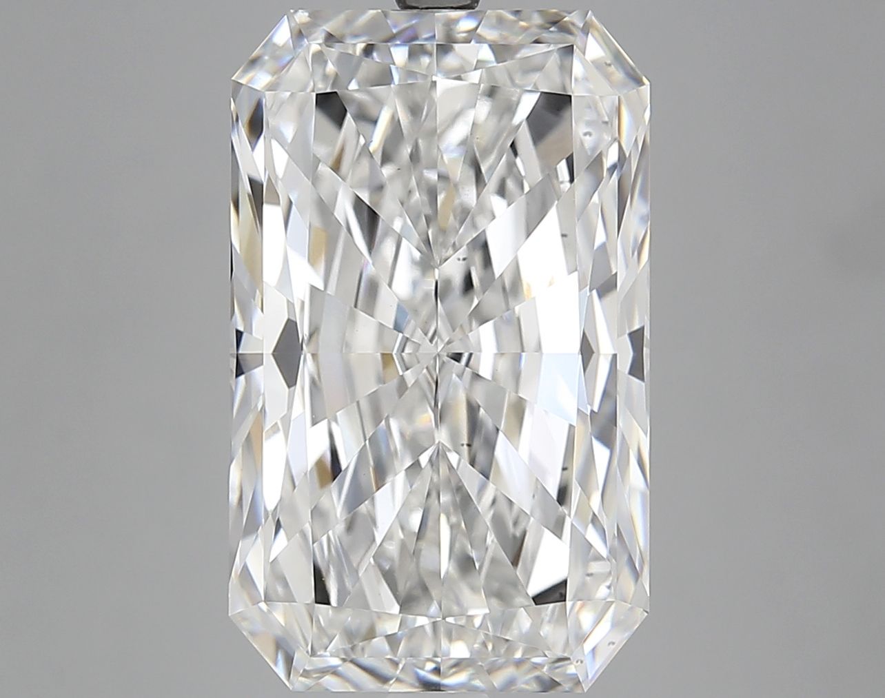 9.71 ct. radiant Lab Grown Diamond front image