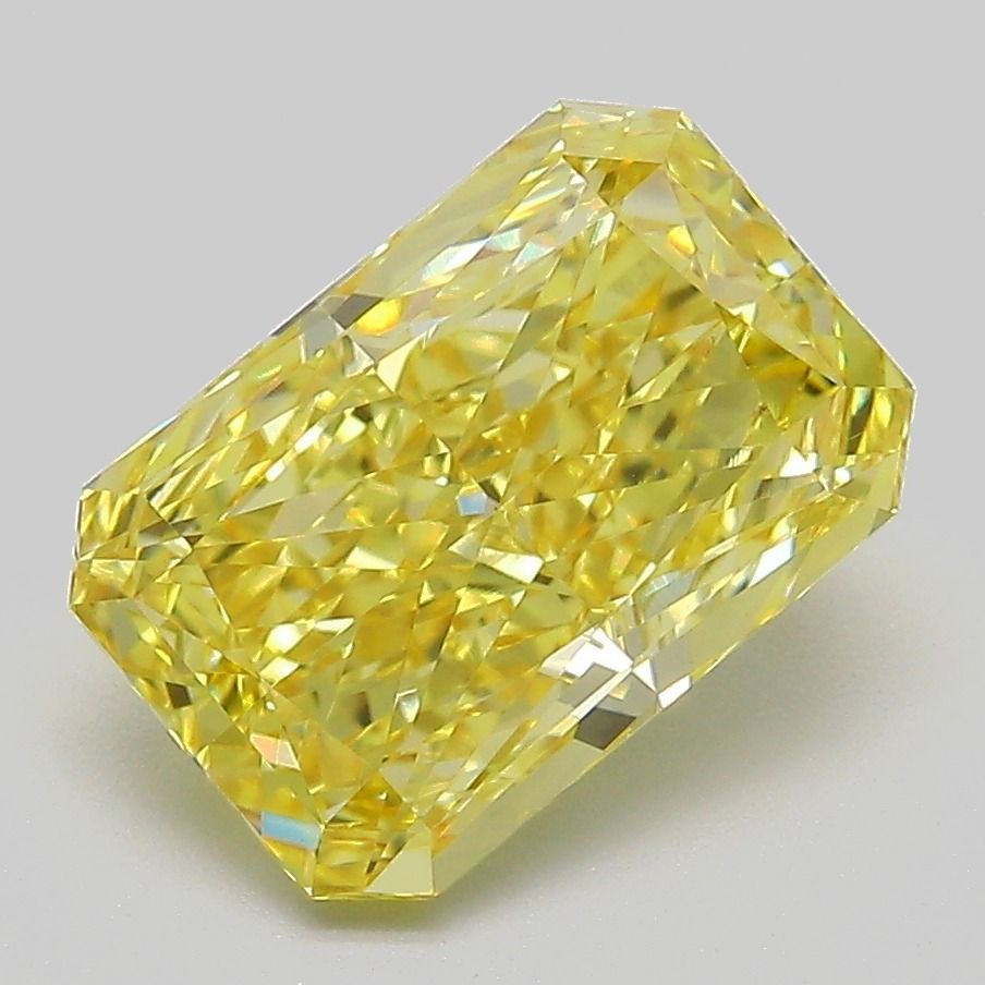 3.04 ct Radiant diamond