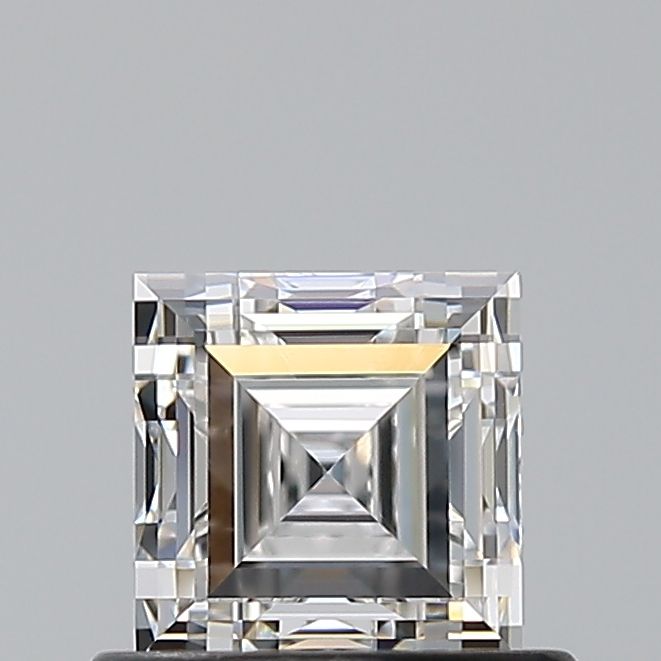 0.7 ct Square radiant Diamond