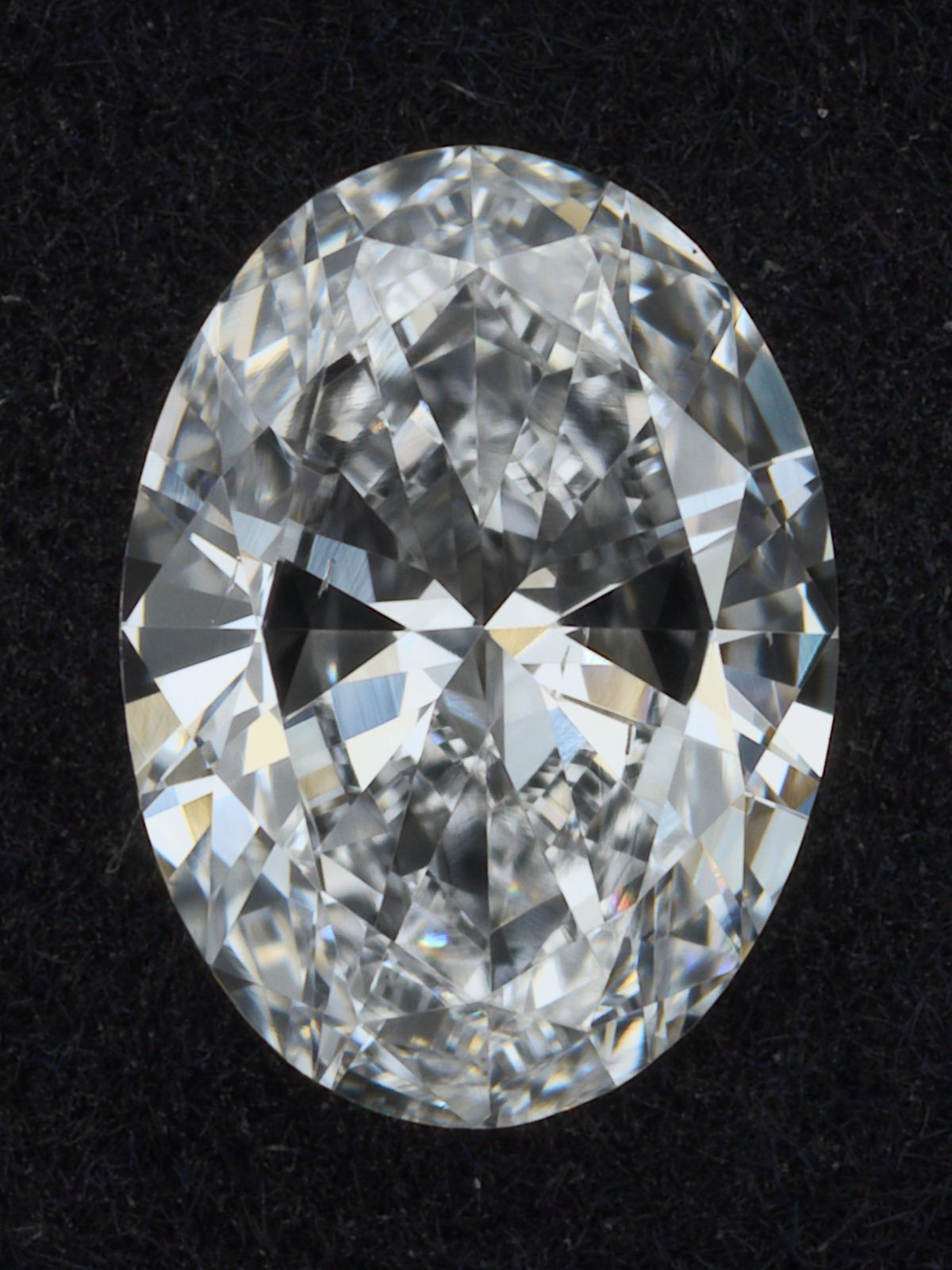 0.50 ct. oval Lab Grown Diamond front image