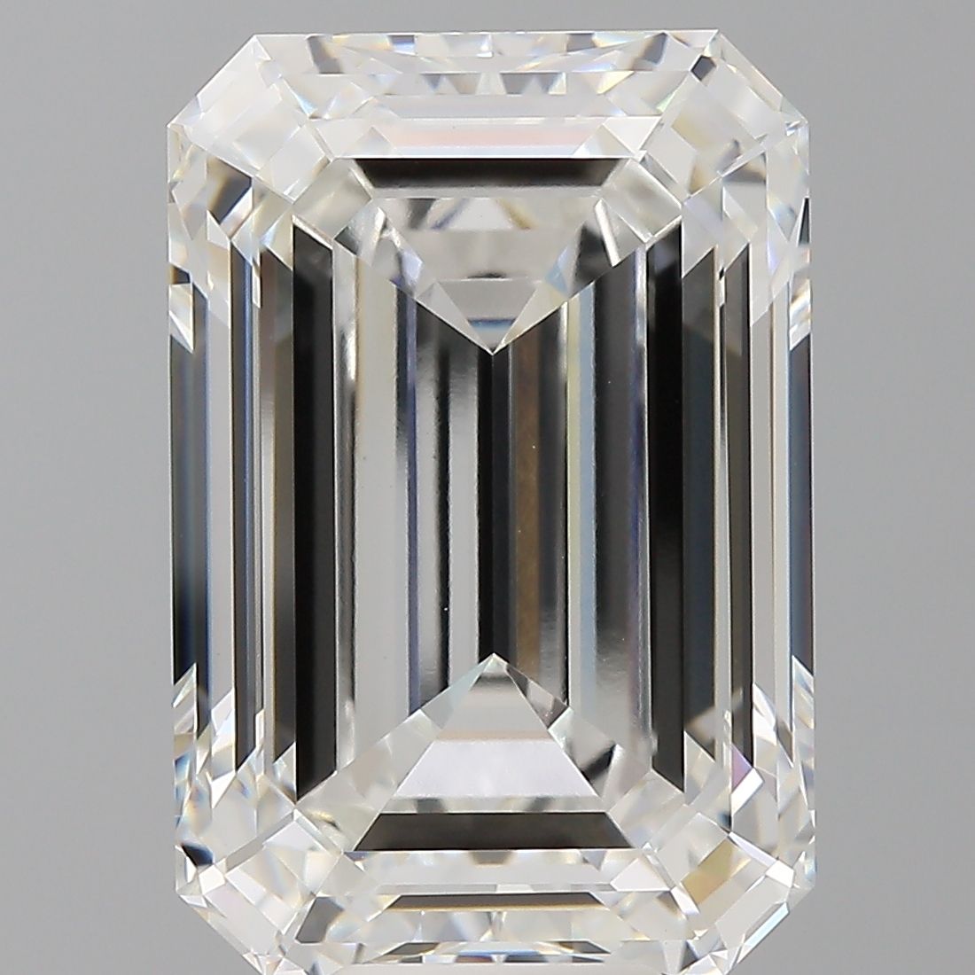 12.60 ct. emerald Lab Grown Diamond front image