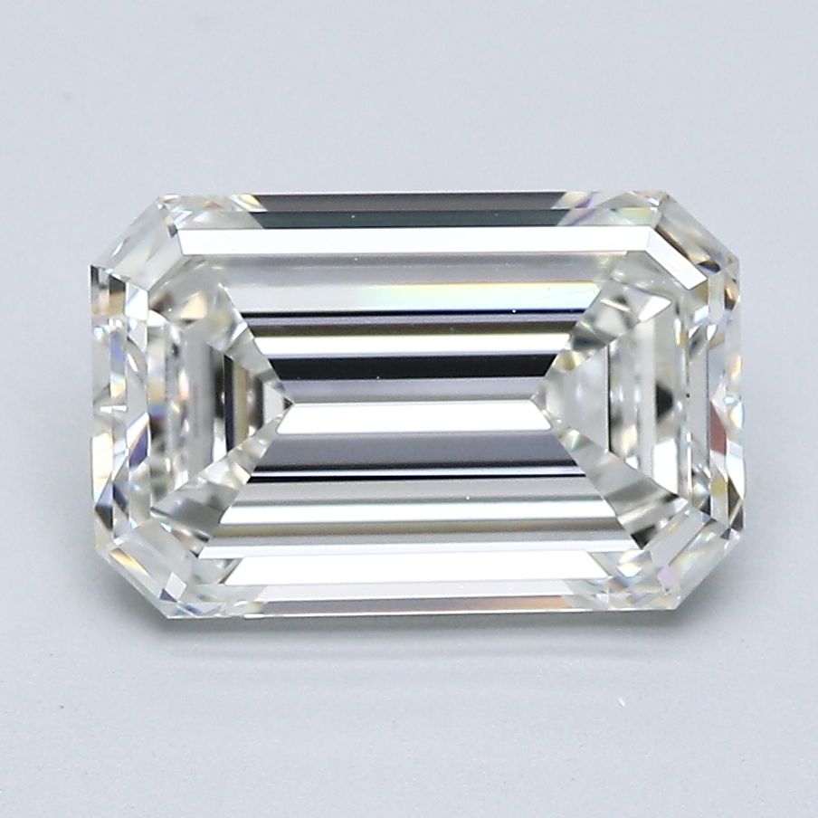 3.01 ct Emerald diamond