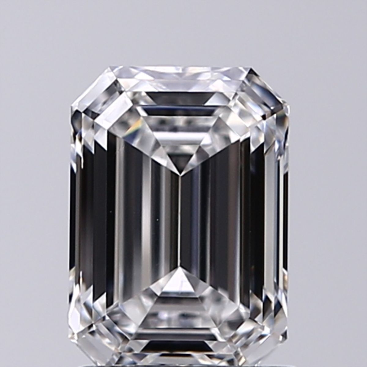 1.30 ct. emerald Lab Grown Diamond front image