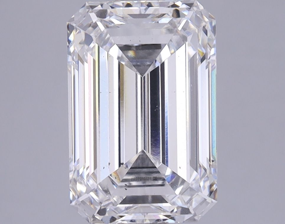 2.81 ct. emerald Lab Grown Diamond front image