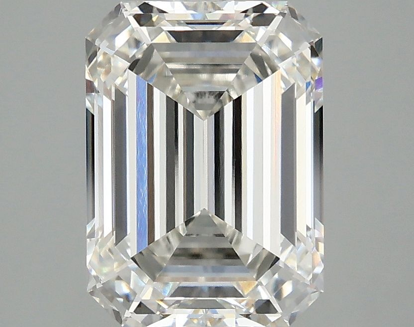 3.10 ct Emerald diamond