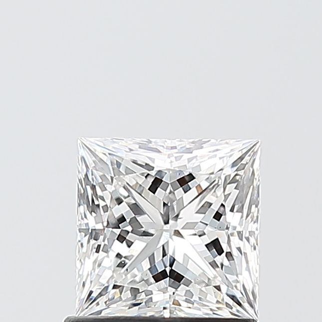 1.07 ct lab-grown Princess Diamond