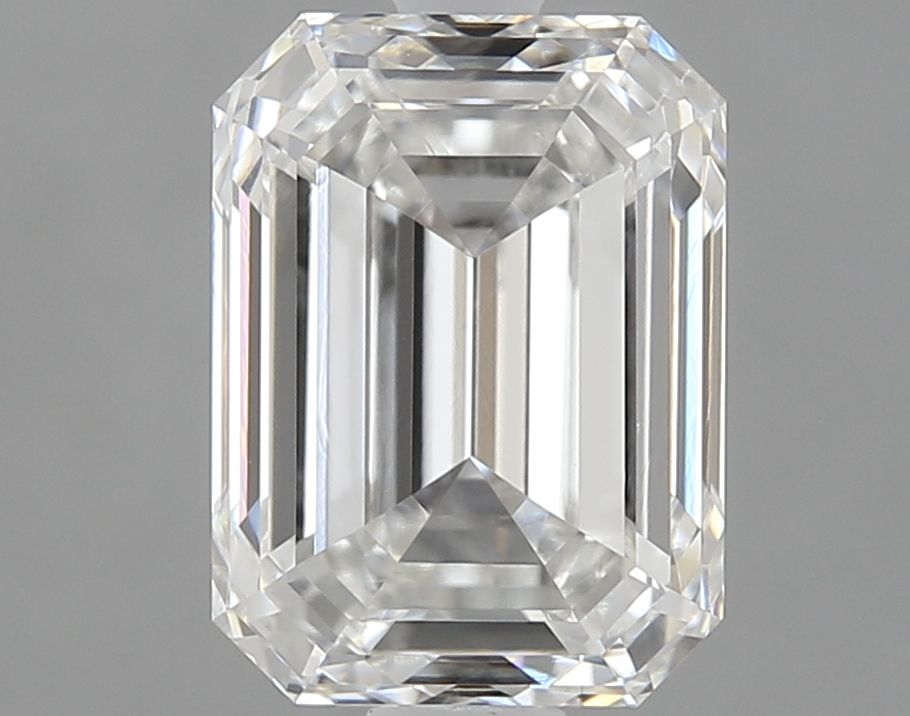 2.50 ct Emerald diamond