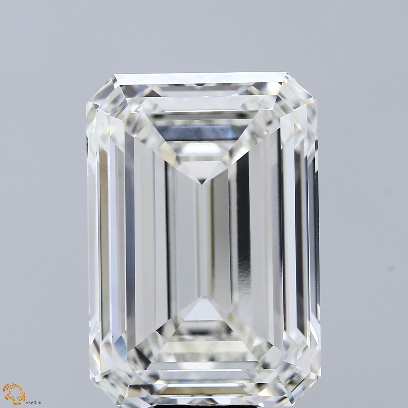 20.52 ct. emerald Lab Grown Diamond front image