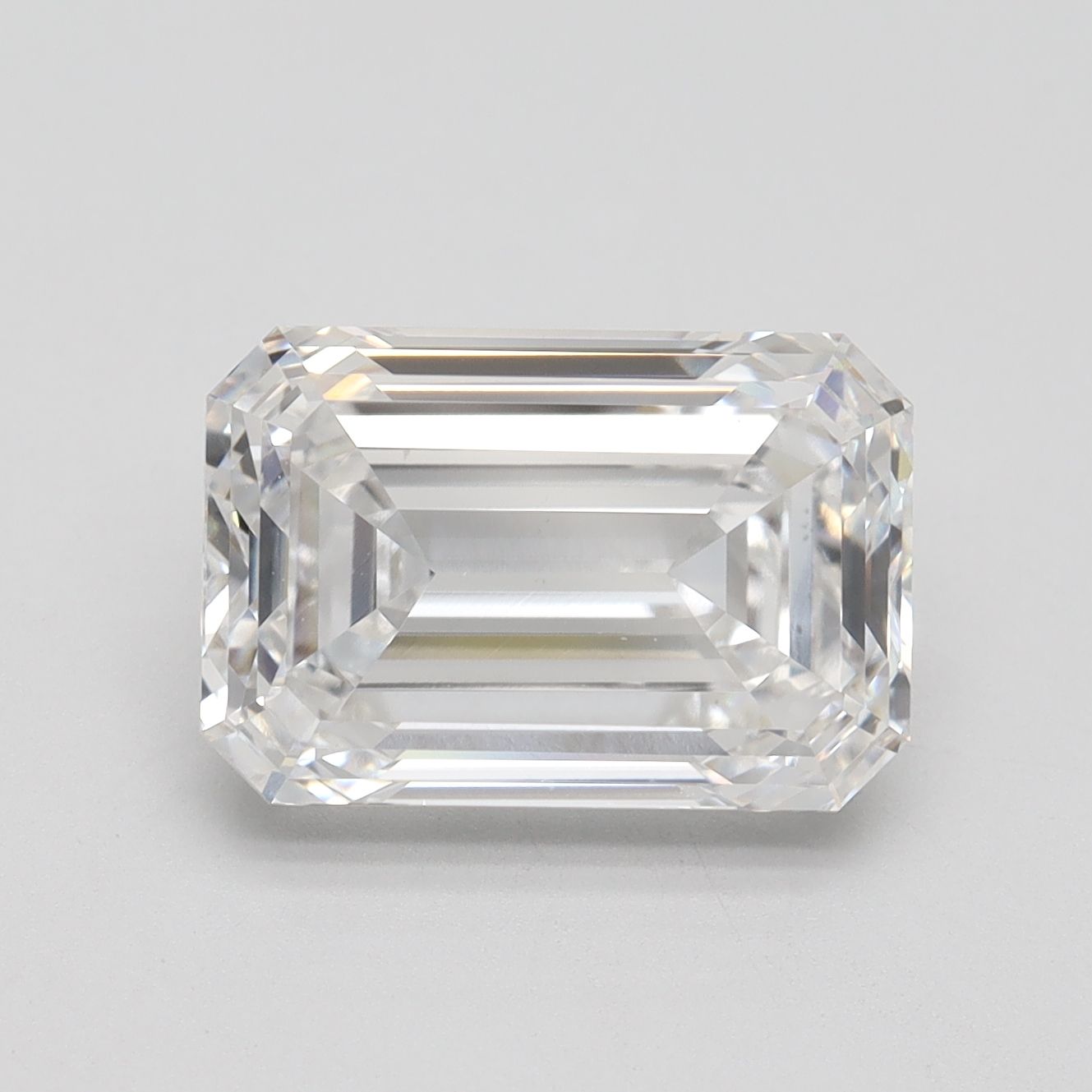 5.01 ct. emerald Lab Grown Diamond front image