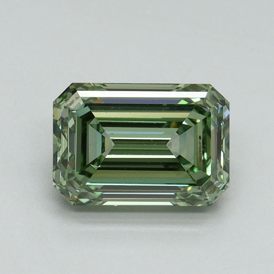 1.50 ct. emerald Lab Grown Diamond front image