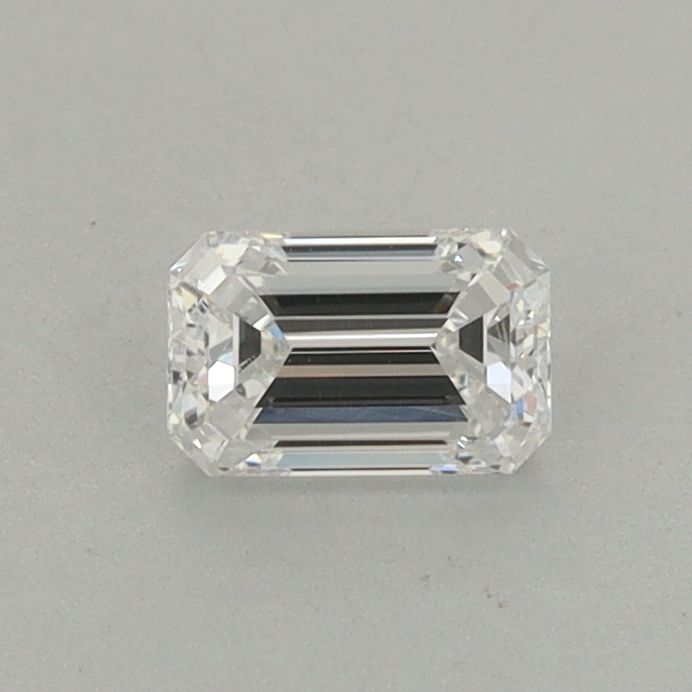 0.45 ct lab-grown Emerald Diamond