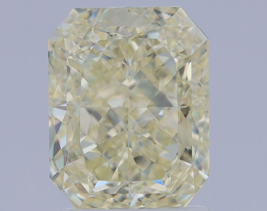 2.25 ct Radiant diamond