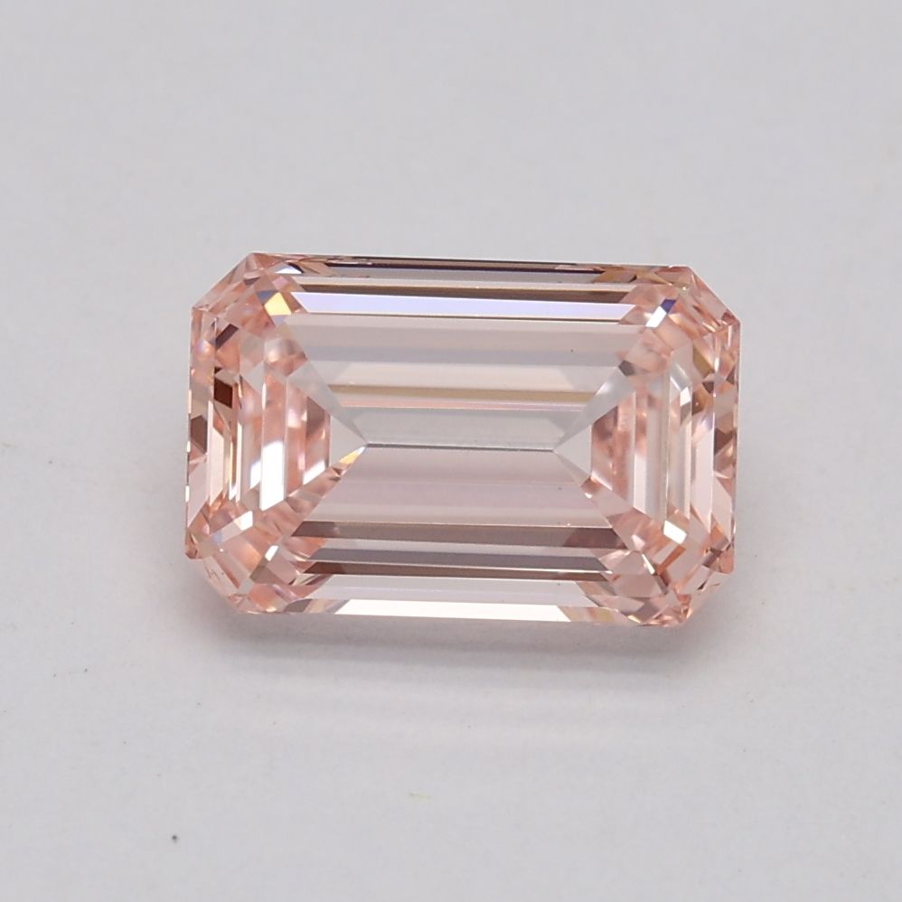 1.11 ct. emerald Lab Grown Diamond front image