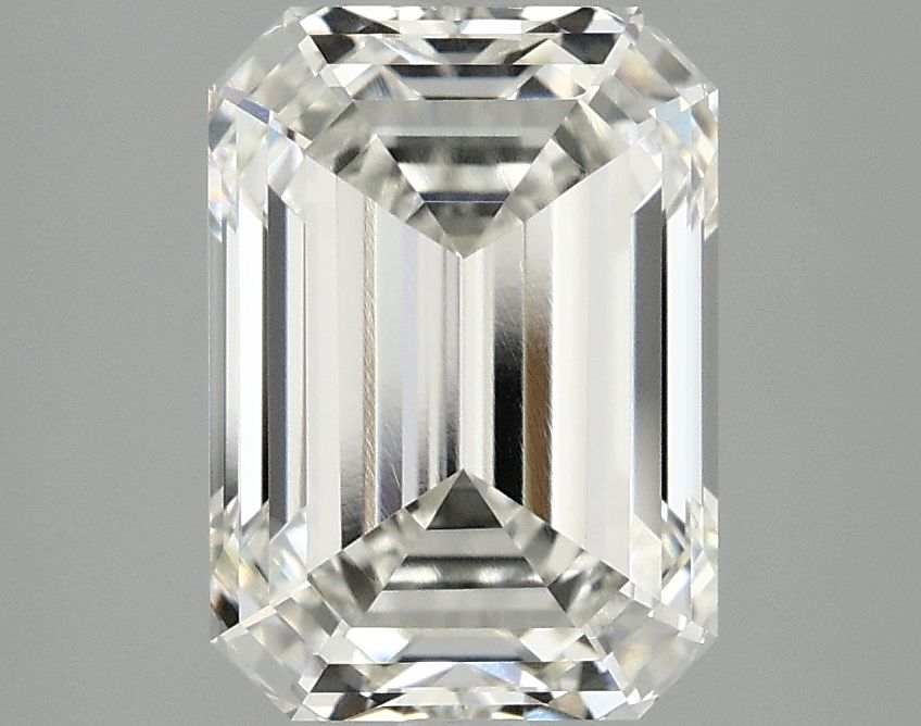 3.10 ct Emerald diamond