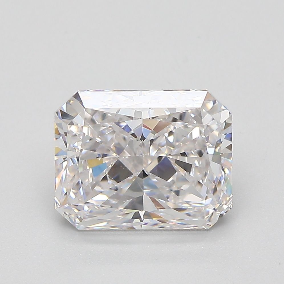 2.68 ct Radiant diamond