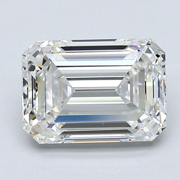 2.20 ct Emerald diamond