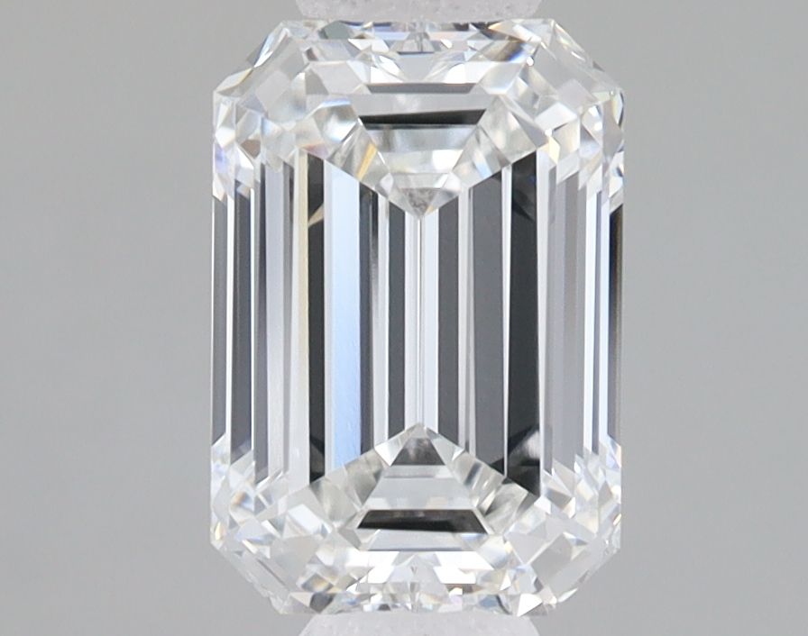 1.57 ct. emerald Lab Grown Diamond front image