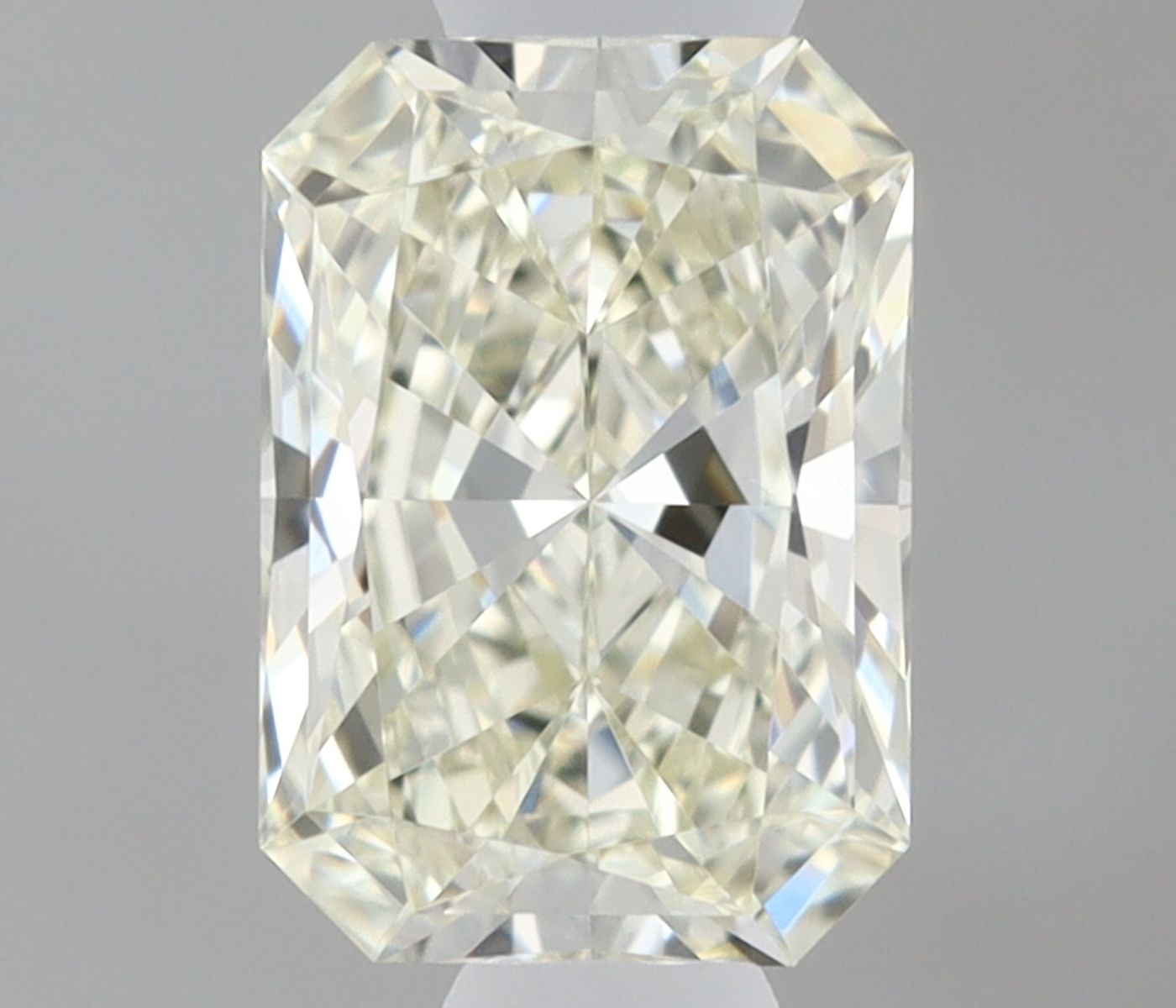 0.41 ct Radiant Diamond