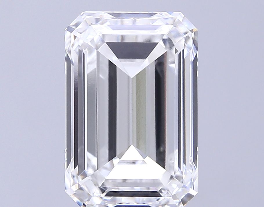 5.51 ct. emerald Lab Grown Diamond front image