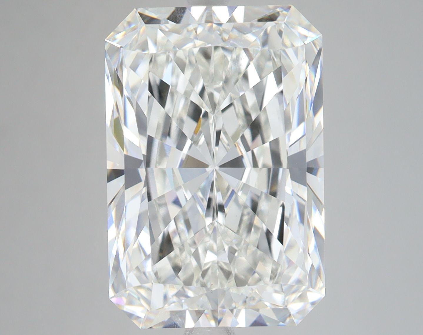 9.08 ct. radiant Lab Grown Diamond front image