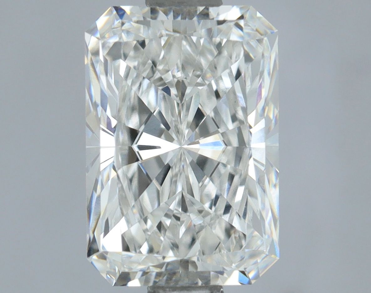 1.39 ct. radiant Lab Grown Diamond front image