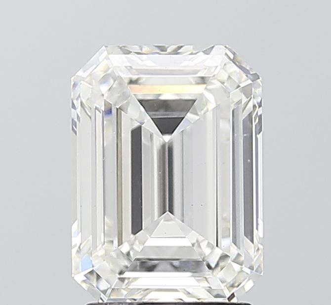 2.46 ct Emerald diamond