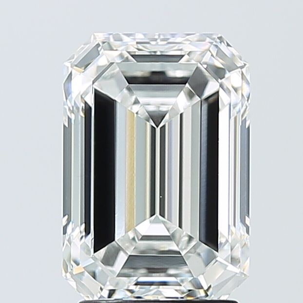3.10 ct. emerald Lab Grown Diamond front image