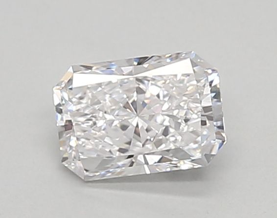 0.47 ct lab-grown Radiant Diamond