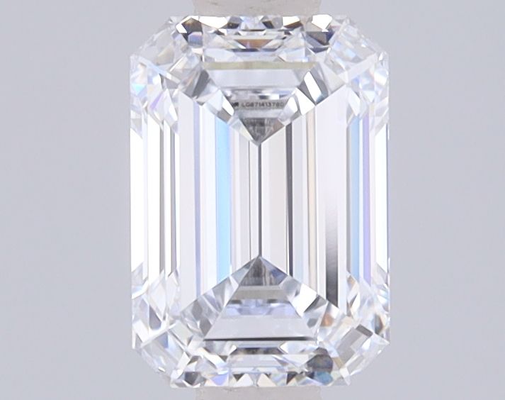 1.06 ct. emerald Lab Grown Diamond front image