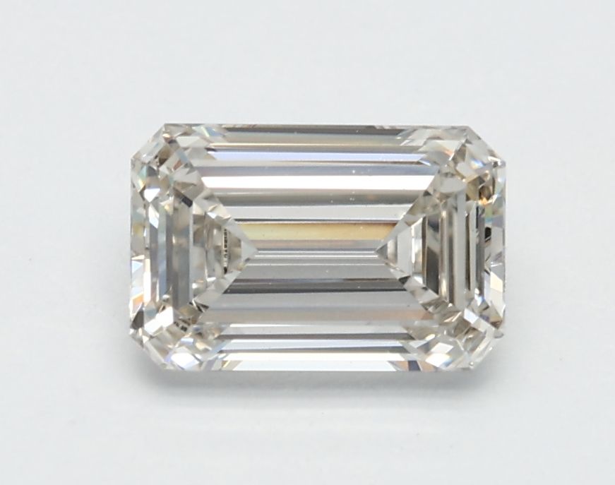 0.90 ct. emerald Lab Grown Diamond front image
