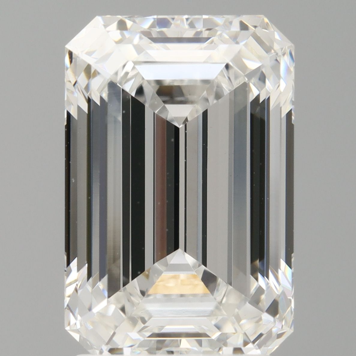 3.06 ct. emerald Lab Grown Diamond front image