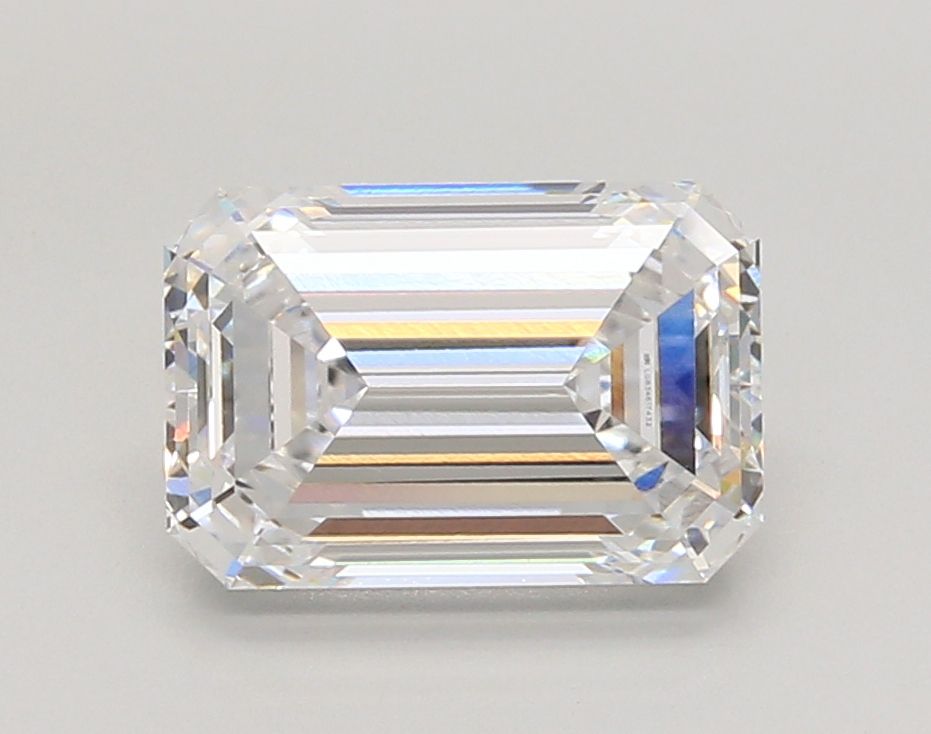 3.05 ct. emerald Lab Grown Diamond front image