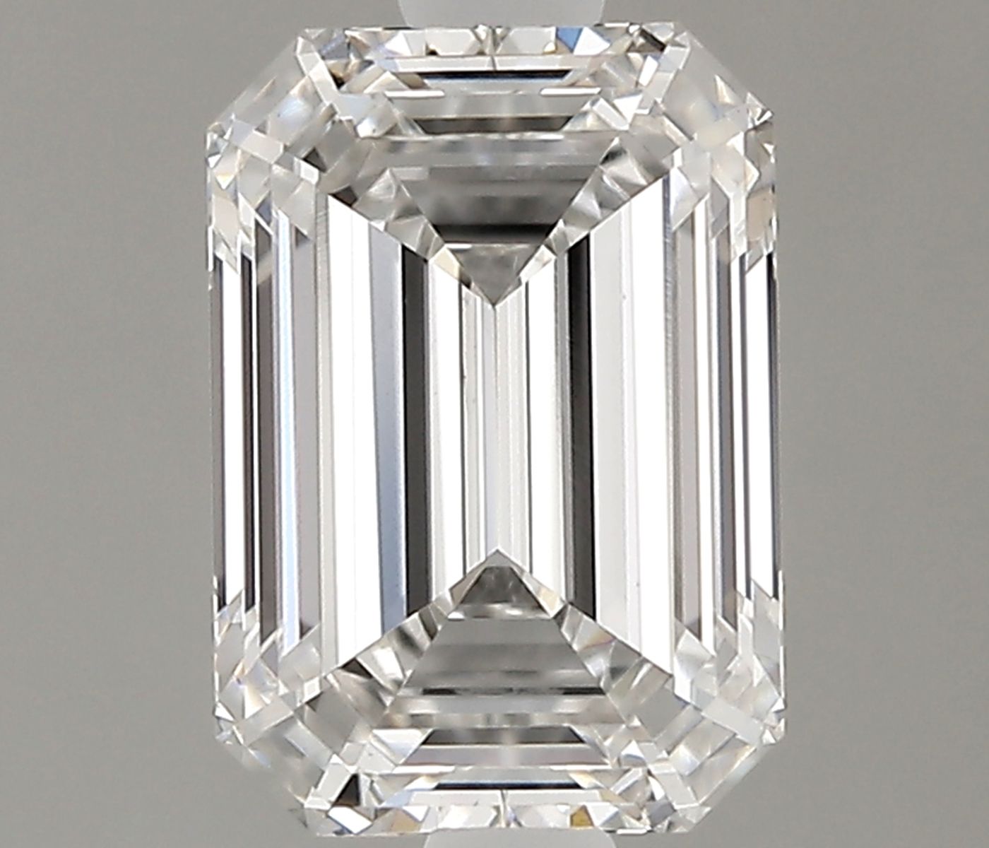 0.91 ct. emerald Lab Grown Diamond front image