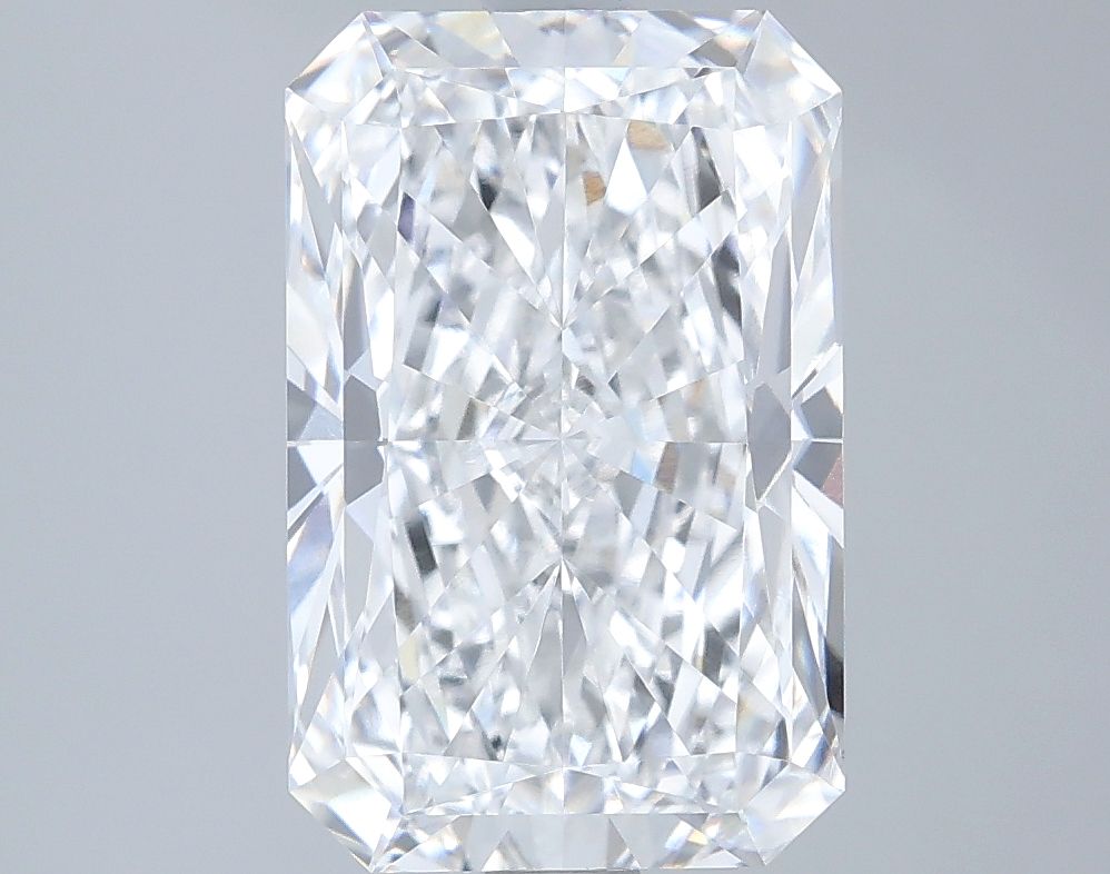3.07 ct. radiant Lab Grown Diamond front image
