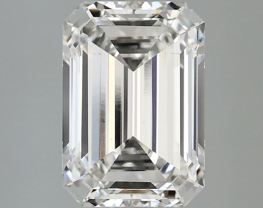 3.10 ct Emerald diamond