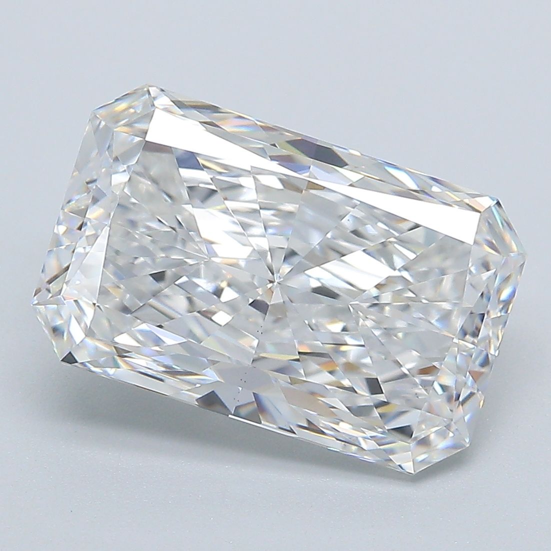 4.92 ct. radiant Lab Grown Diamond front image