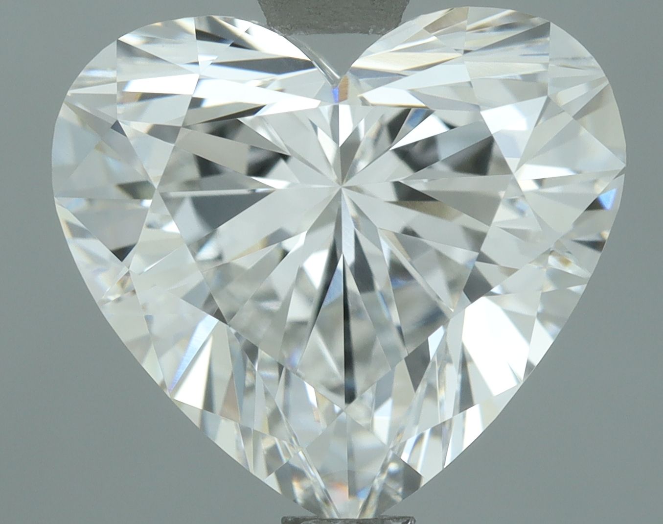 2.60 ct. heart Lab Grown Diamond front image