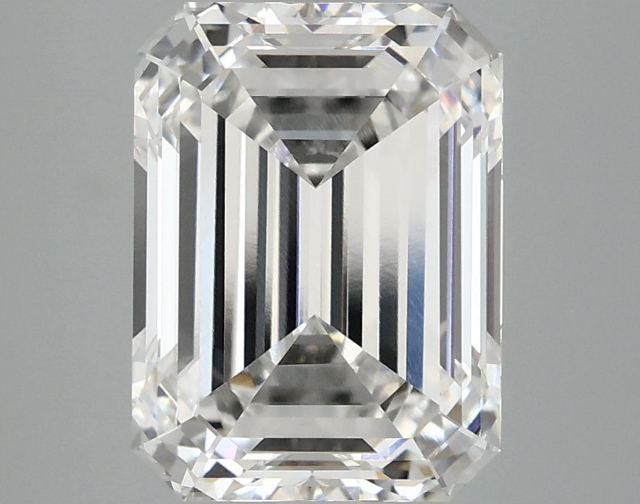 4.18 ct. emerald Lab Grown Diamond front image