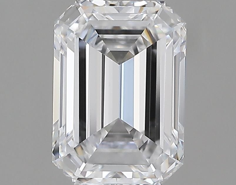 1.13 ct. emerald Lab Grown Diamond front image