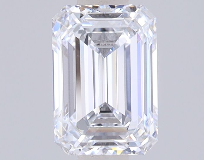 1.00 ct. emerald Lab Grown Diamond front image