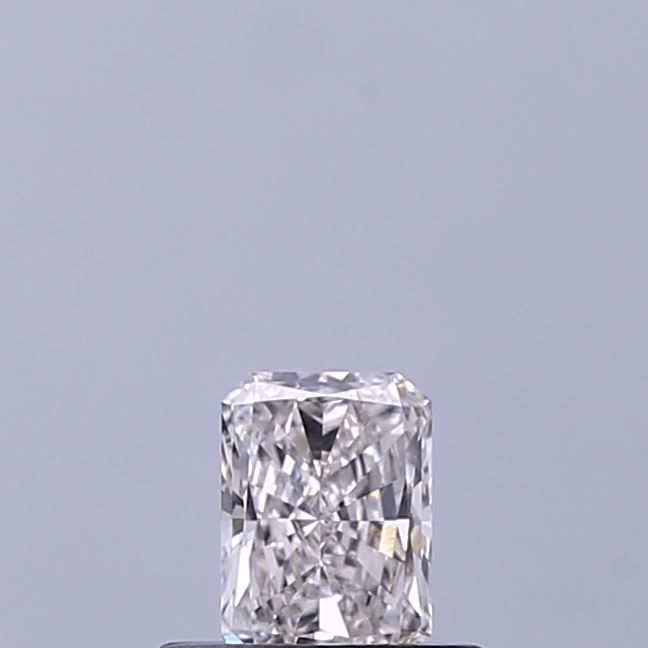 0.40 ct Radiant diamond