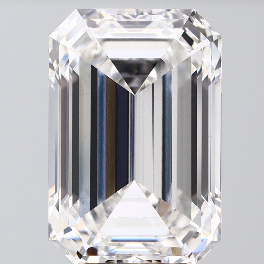 6.83 ct. emerald Lab Grown Diamond front image