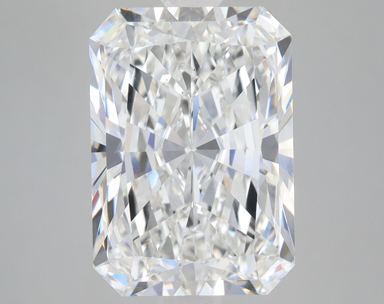 7.08 ct. radiant Lab Grown Diamond front image
