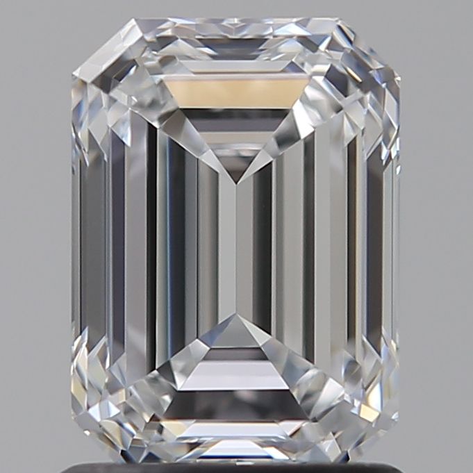 1.53 ct. emerald Lab Grown Diamond front image