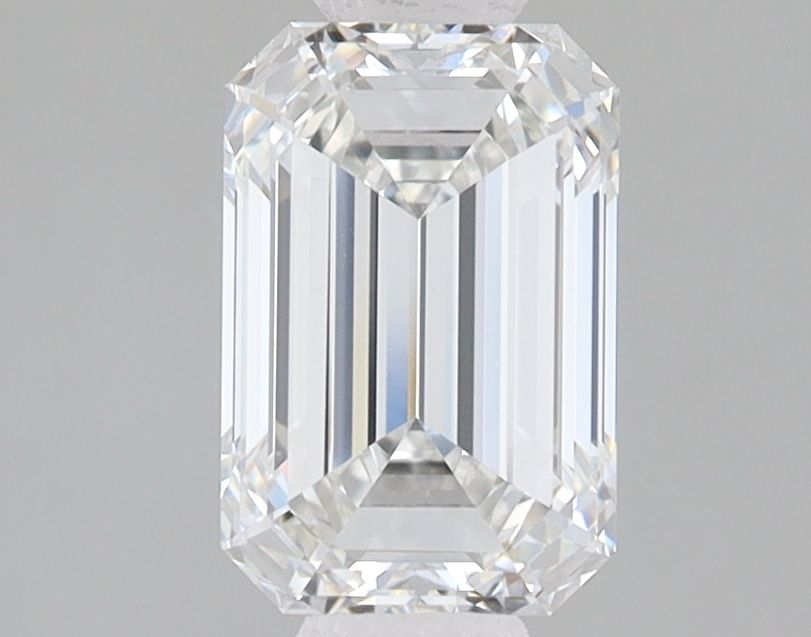 1.59 ct. emerald Lab Grown Diamond front image