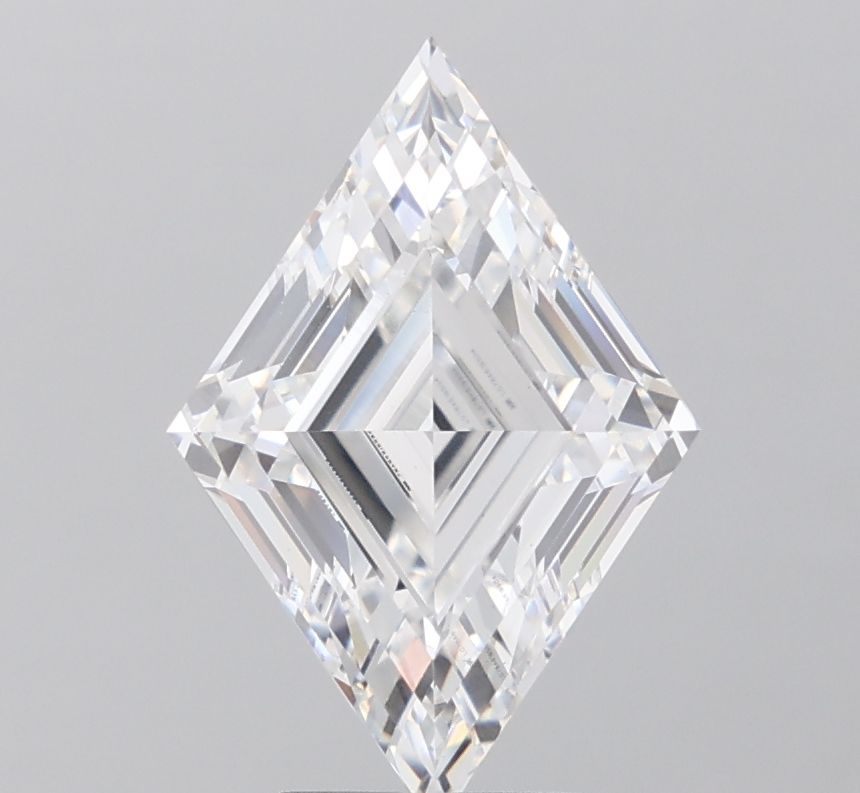 4.07 ct lab-grown Lozenge Diamond