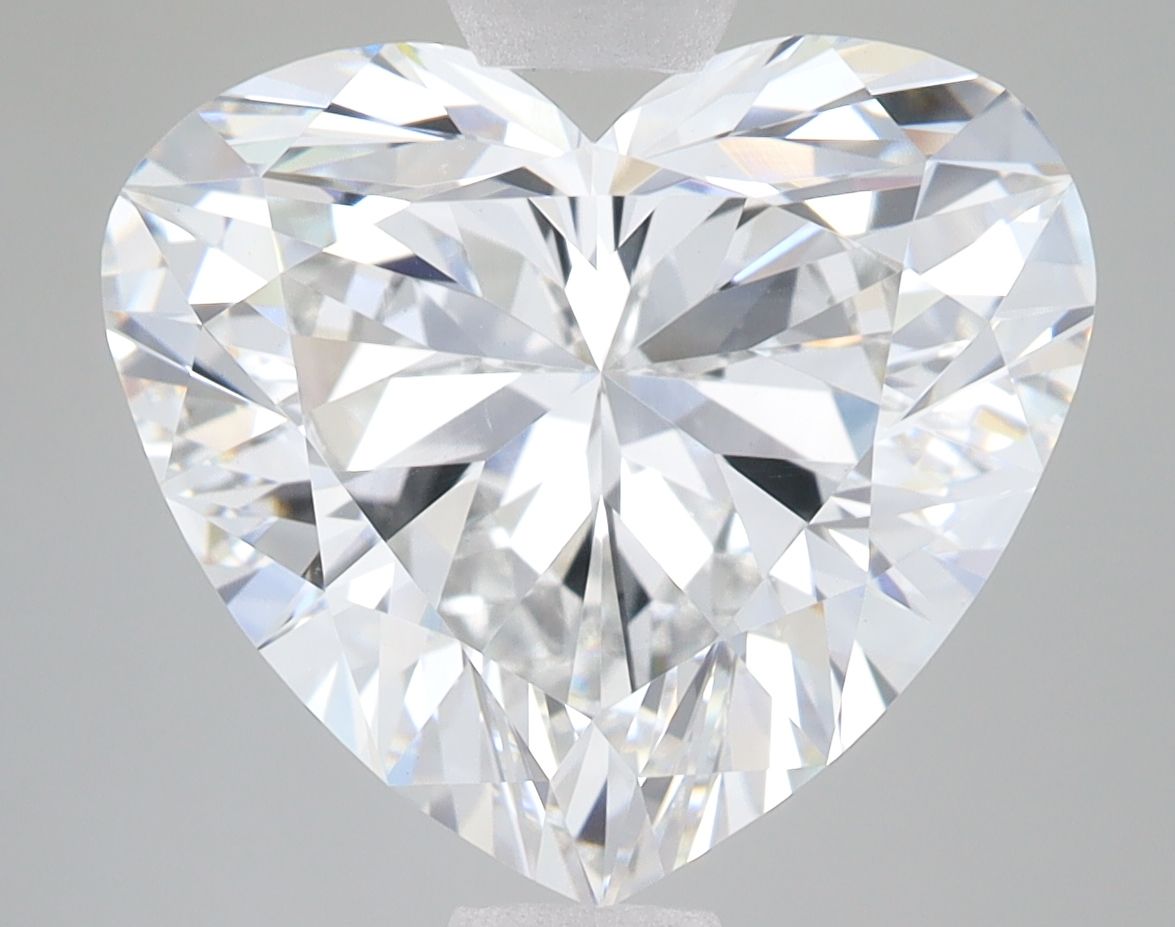 7.09 ct. heart Lab Grown Diamond front image