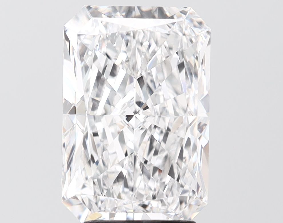 3.55 ct. radiant Lab Grown Diamond front image