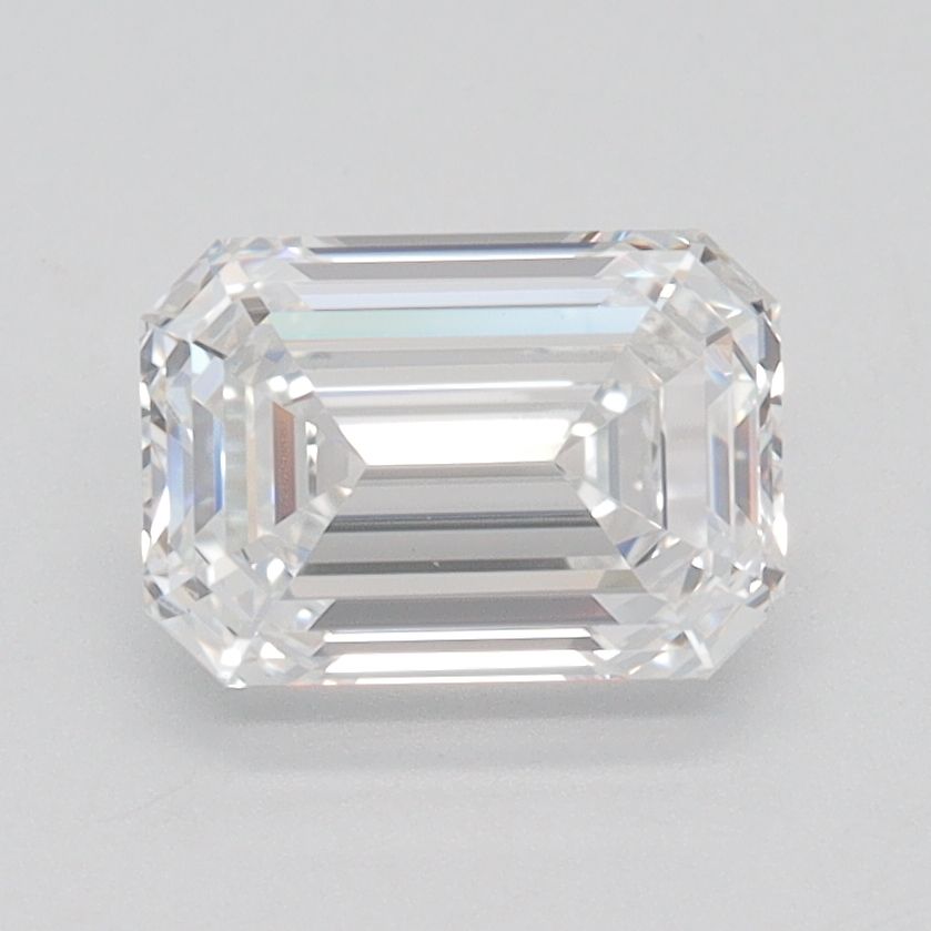 1.54 ct. emerald Lab Grown Diamond front image