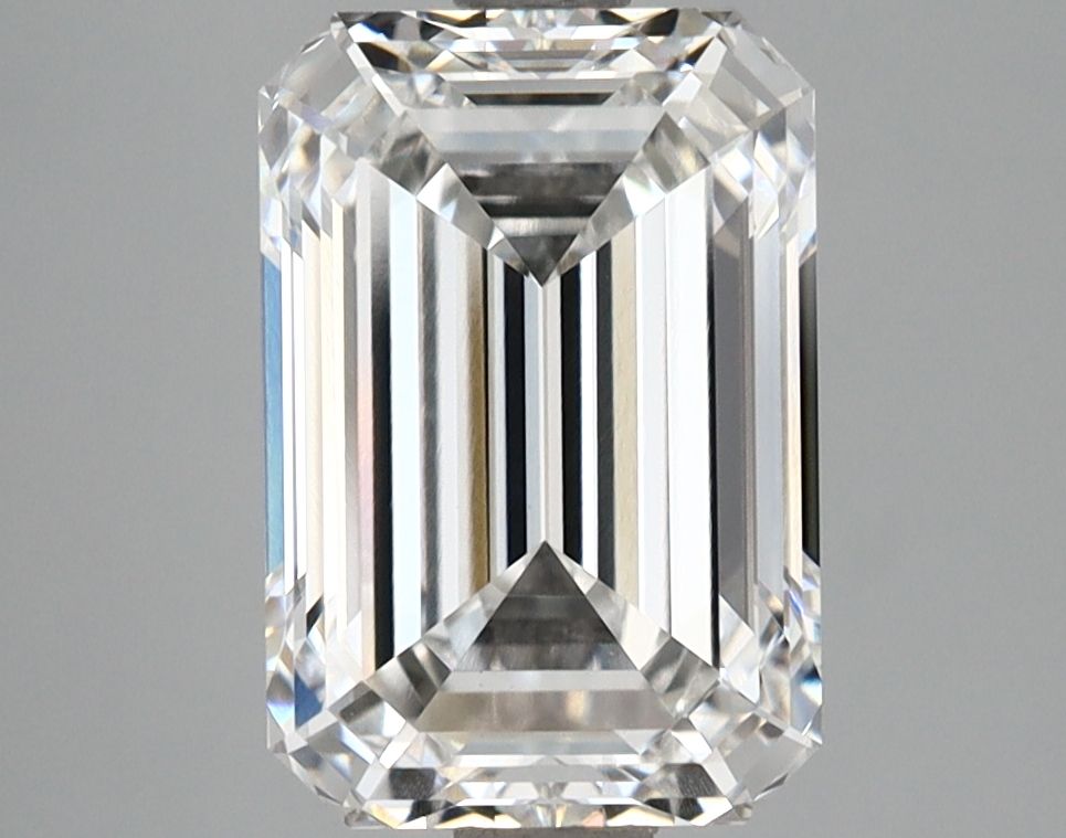 3.18 ct. emerald Lab Grown Diamond front image